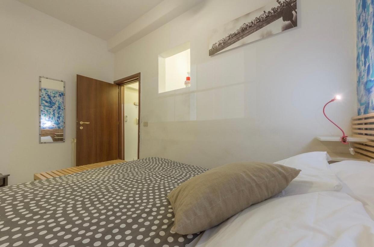 Camilla'S Guest House ฟลอเรนซ์ ภายนอก รูปภาพ